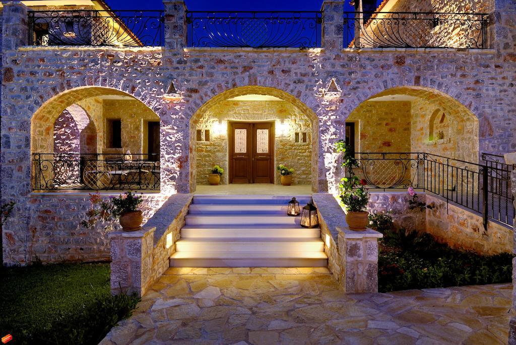 Byzantinon Hotel Leonidio Exterior photo